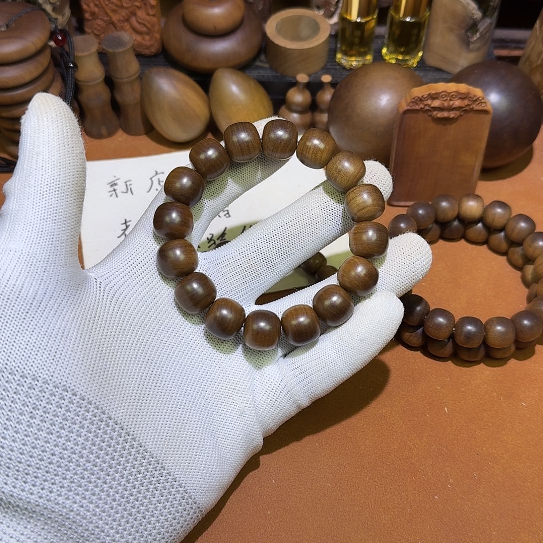 檀香木百年老山檀1314×16颗1档