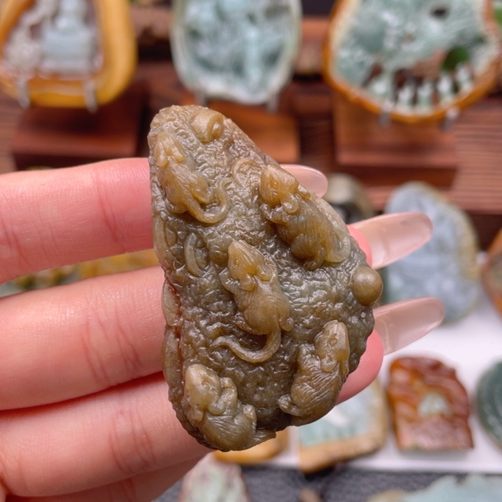 定制翡翠未镶嵌翡翠