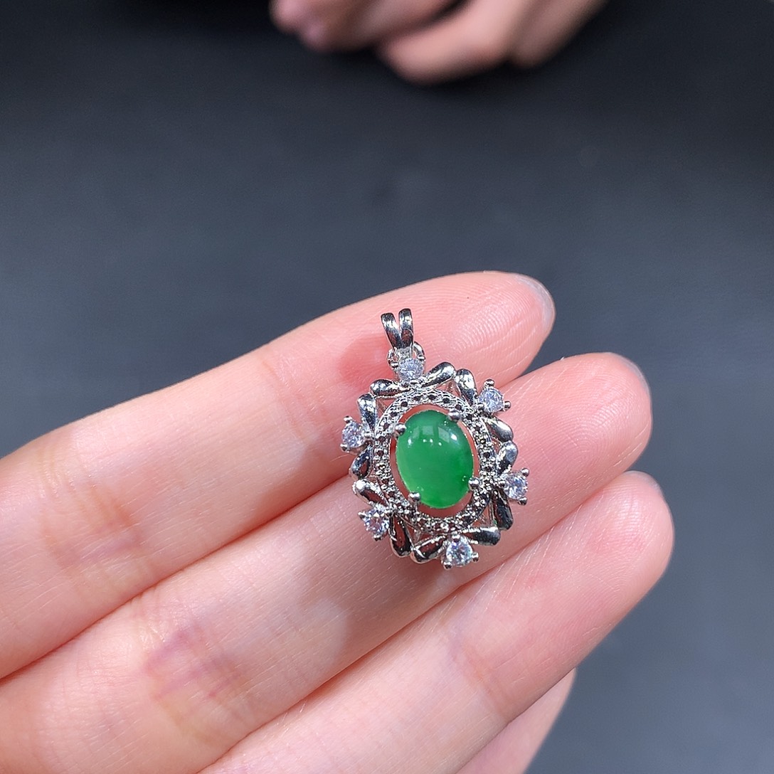 未镶嵌戒指翡翠翡翠