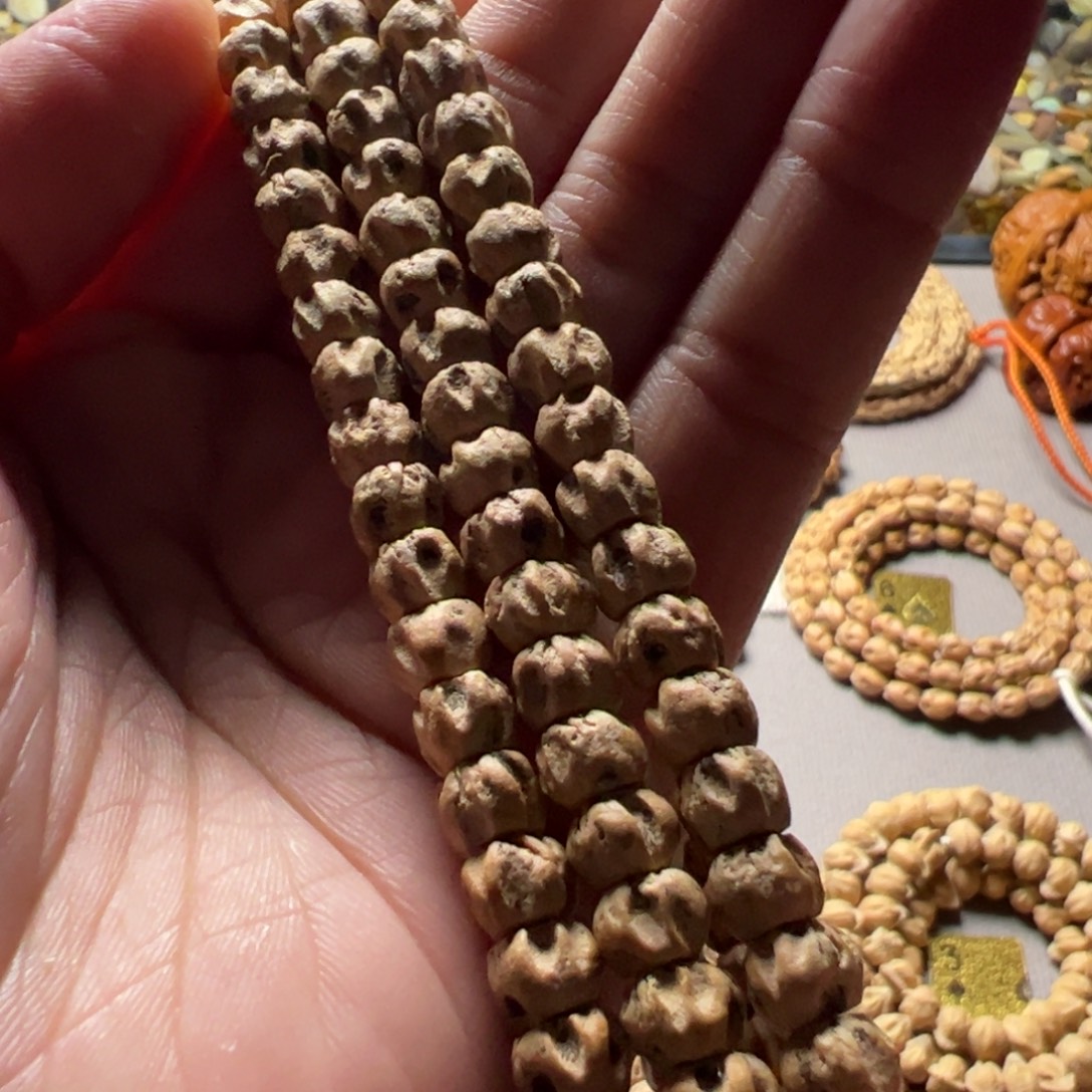 柏香籽/百香籽吊坠A7