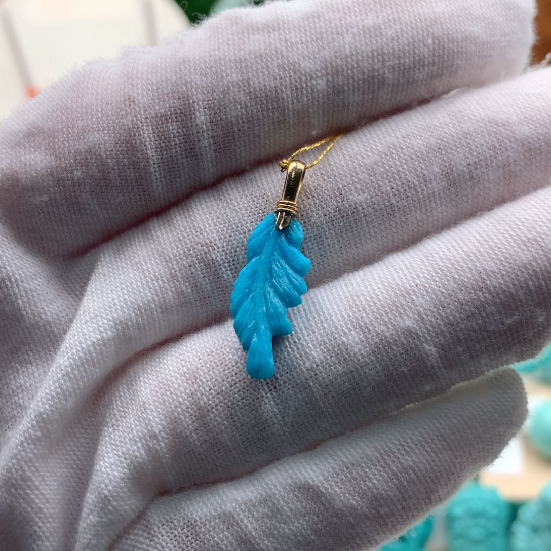 绿松石颈饰18K金镶嵌