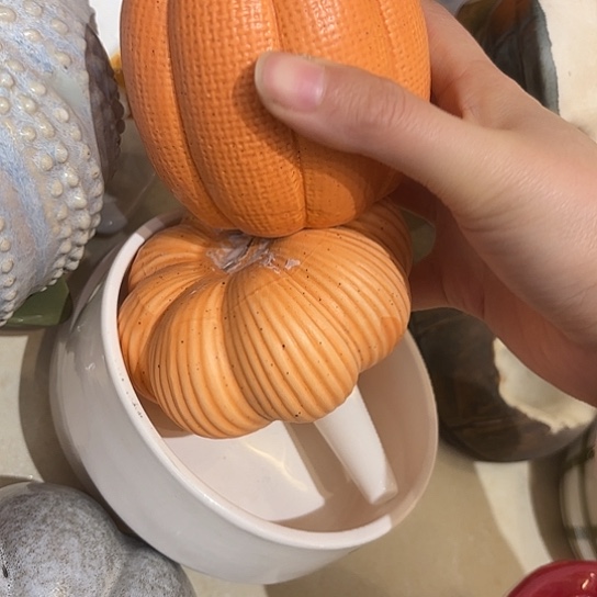 西***顾摆件外贸尾单微瑕，介意慎拍