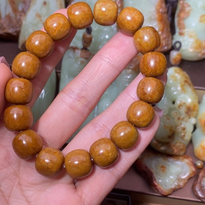 岫岩河磨玉（透闪石质玉）未镶嵌挂件