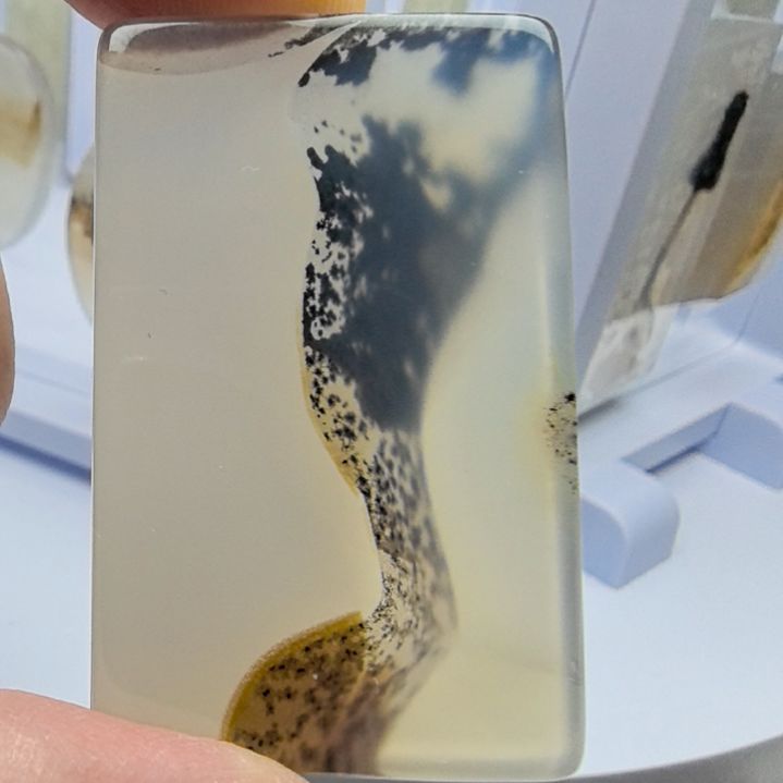 非金属时尚饰品10