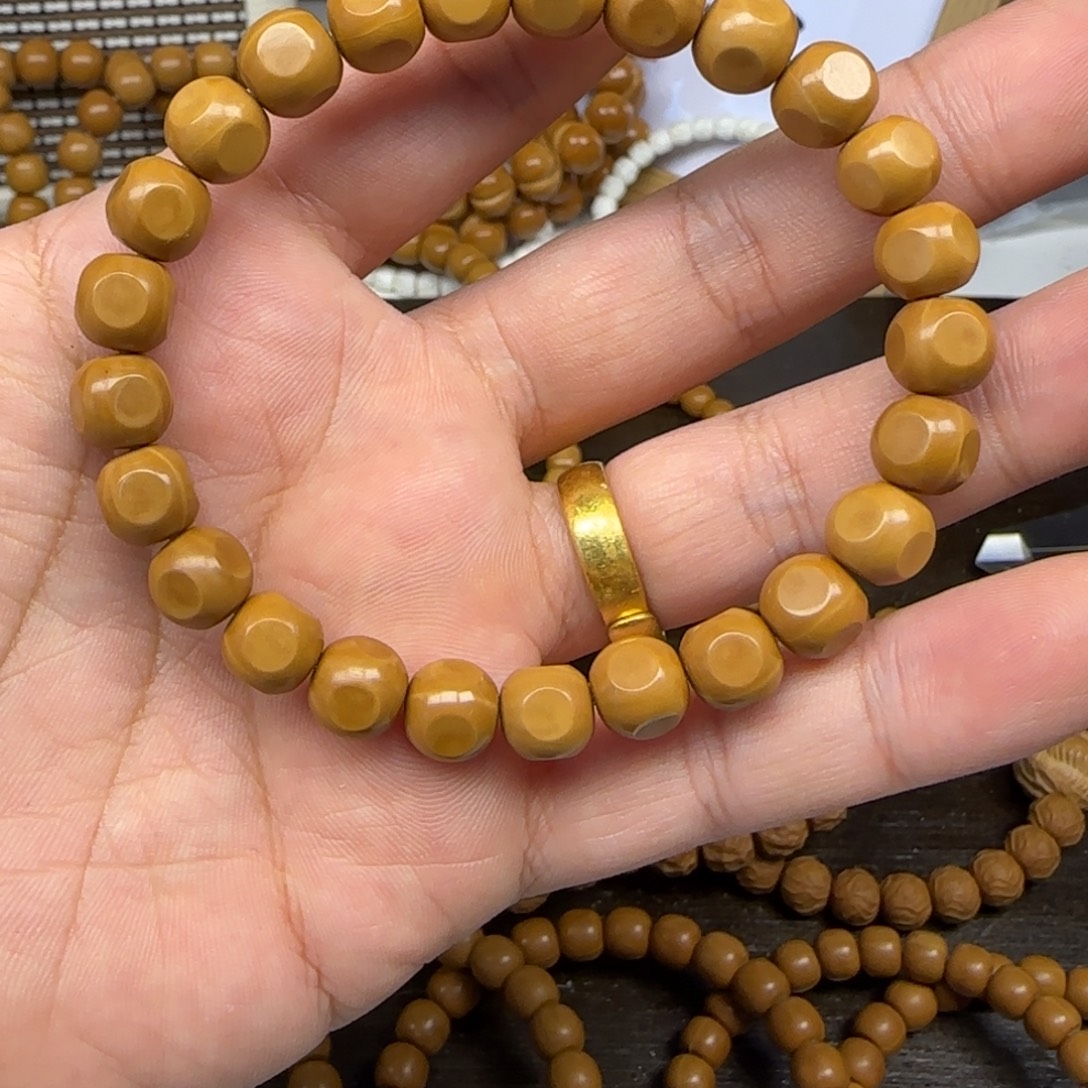 玩***儿吊坠猴头核桃啊啊啊啊啊啊