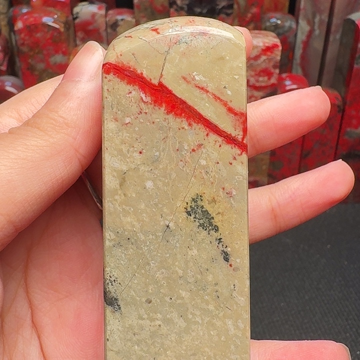 昌化石印石王*精品昌化鸡血石