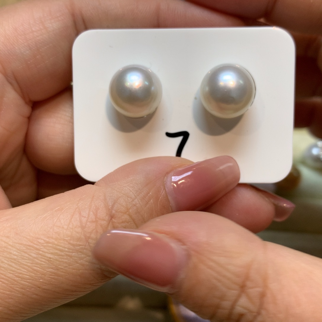 海水珍珠耳饰18K金镶嵌