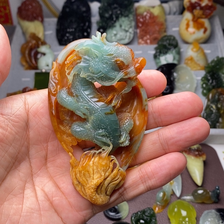 *****蛇纹石玉未镶嵌颈饰