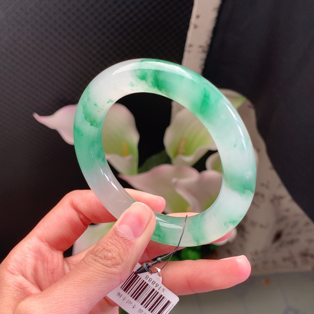 石英质玉未镶嵌手镯