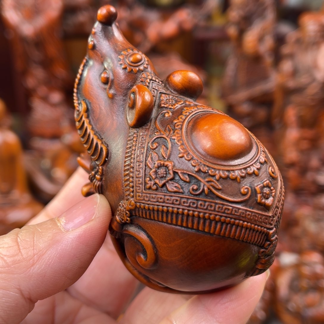 木黄杨木雕刻艺术