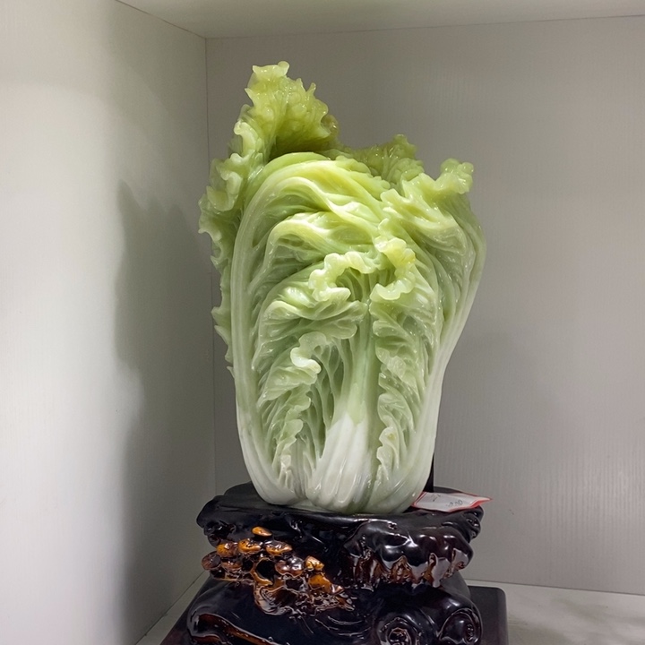未镶嵌蛇纹石玉（覆膜）珠宝奇石