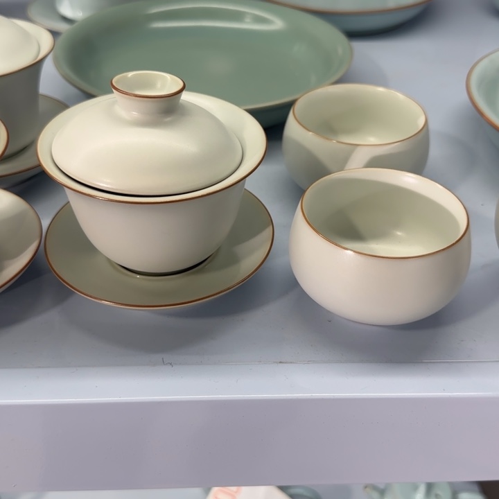 微瑕月白元宝加禅定