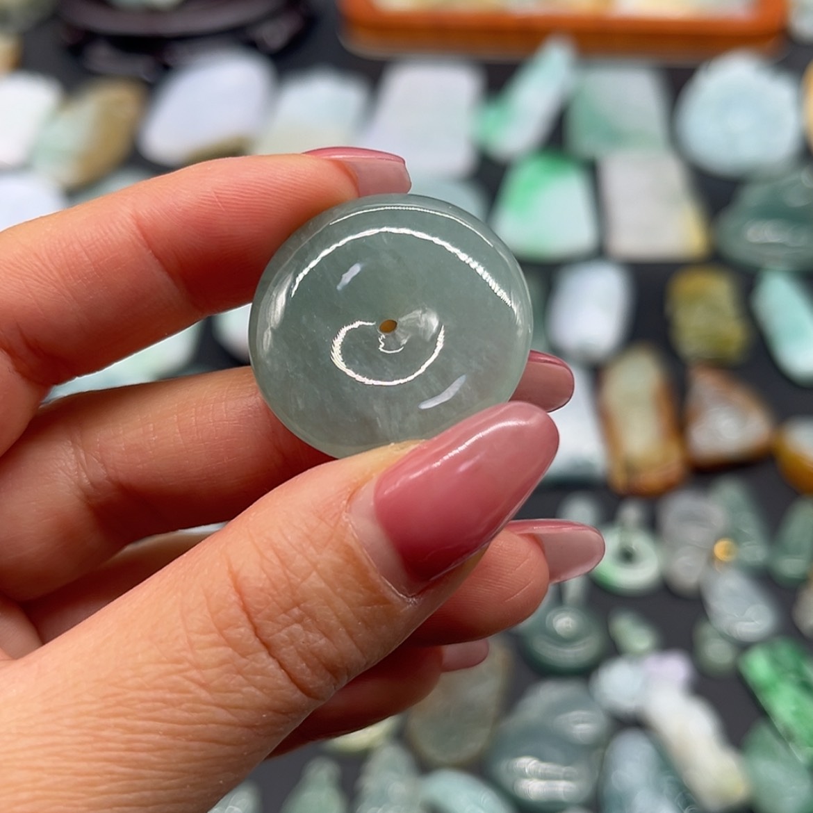 【闪购商品】翡翠颈饰未镶嵌平安扣