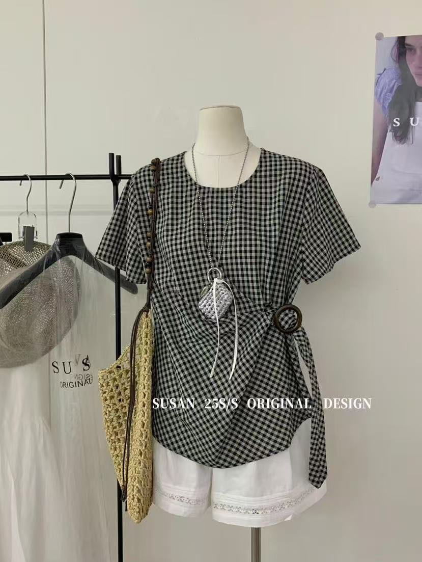 susan@26001 韩系圆领格子小设计收腰小衫上衣 7-9