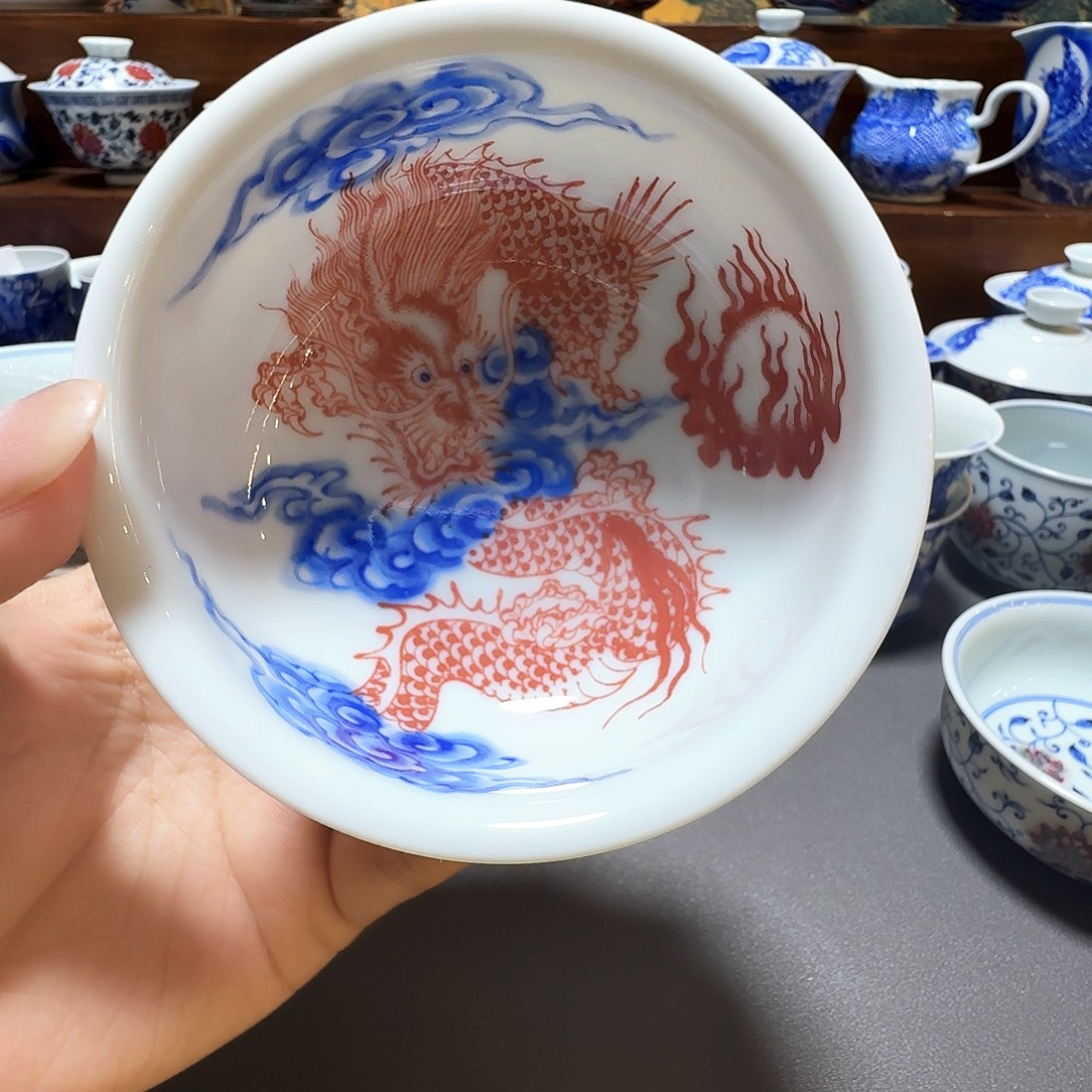 K***泥塑微瑕龙杯手工手绘