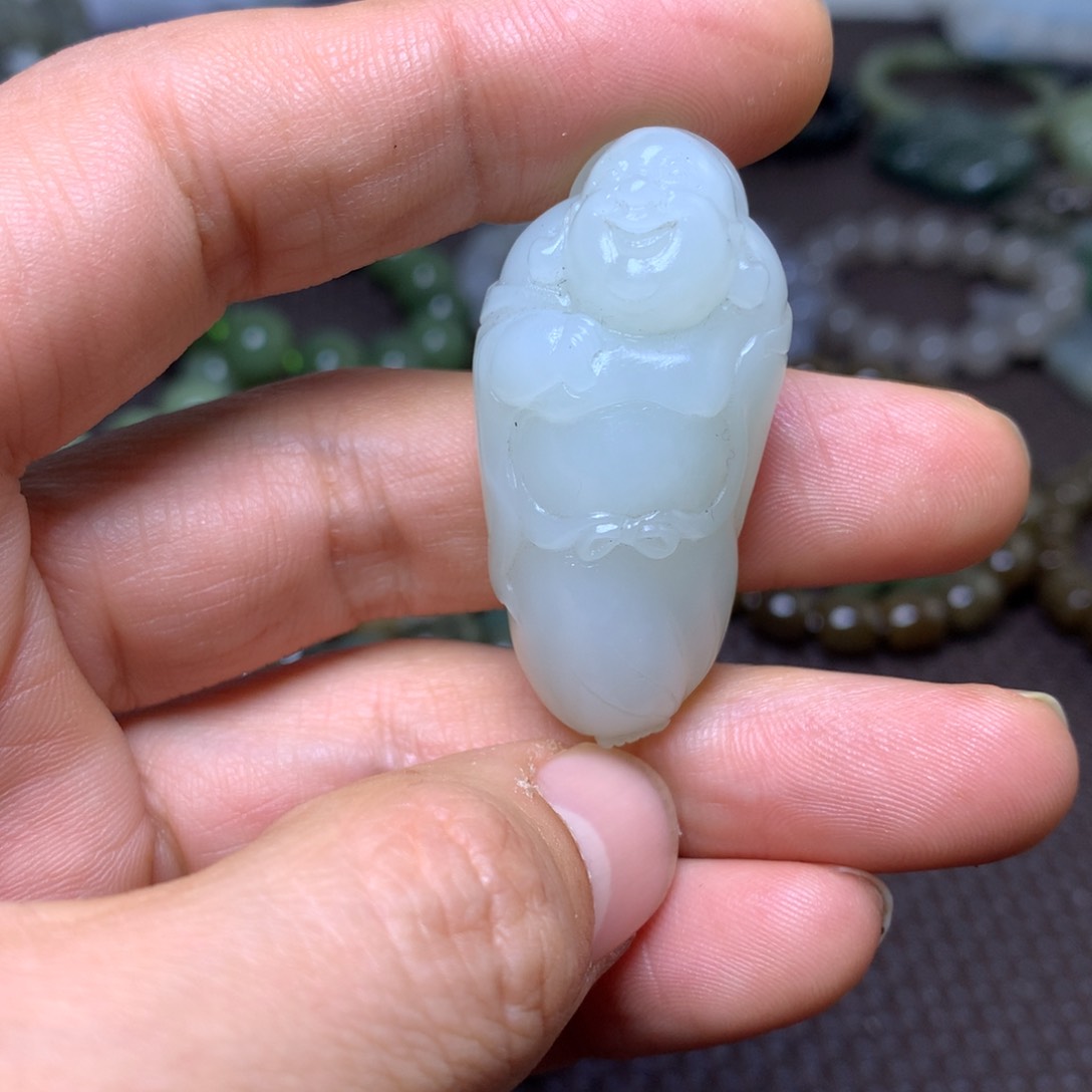 颈饰未镶嵌和田玉