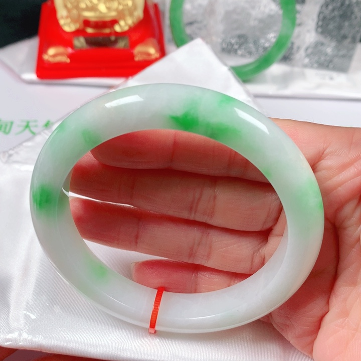未镶嵌手镯翡翠  编号41755 正圈62