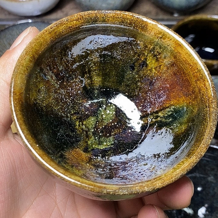 茶盏9内外壁有少许玻璃心健健康康