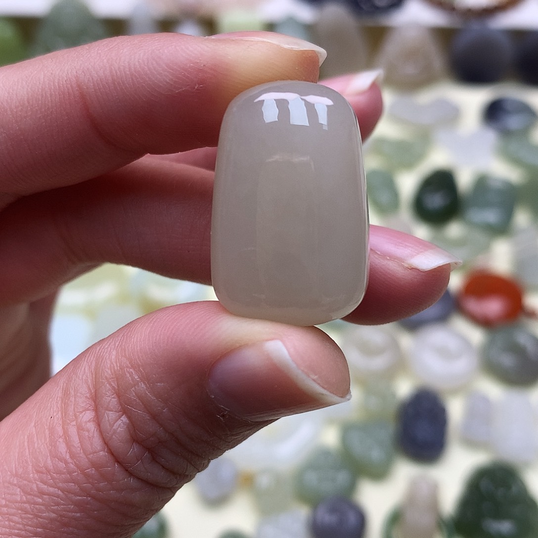 和田玉颈饰18K金镶嵌?*