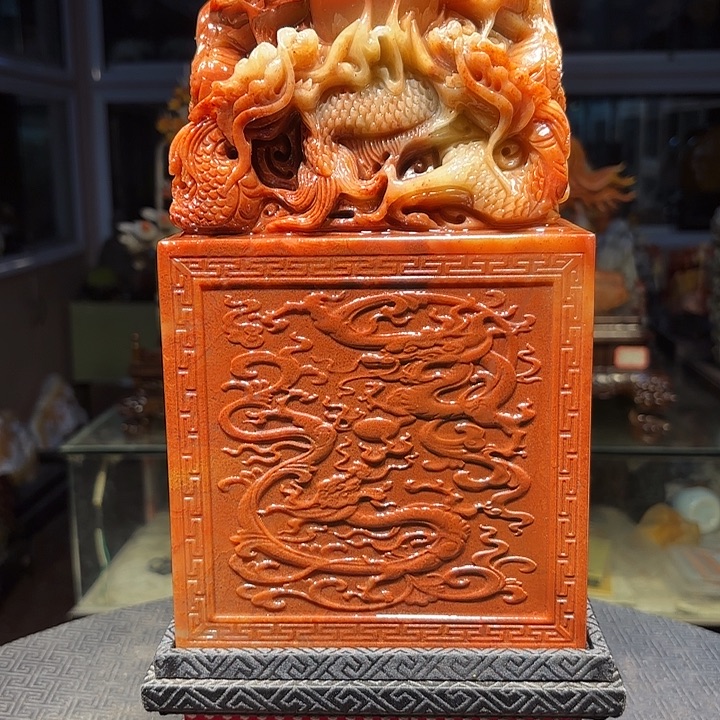 用***1寿山石寿山石雕刻的艺术品