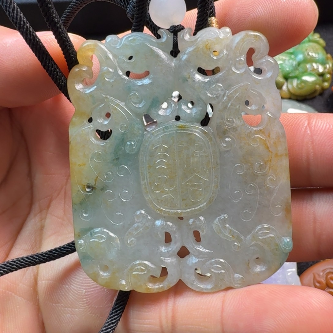 良***心未镶嵌定制翡翠翡翠