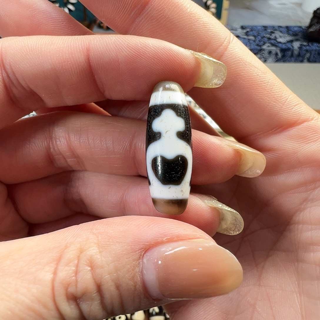 玛瑙/玉髓未镶嵌珠宝半成品王炸行运佛心双宝瓶