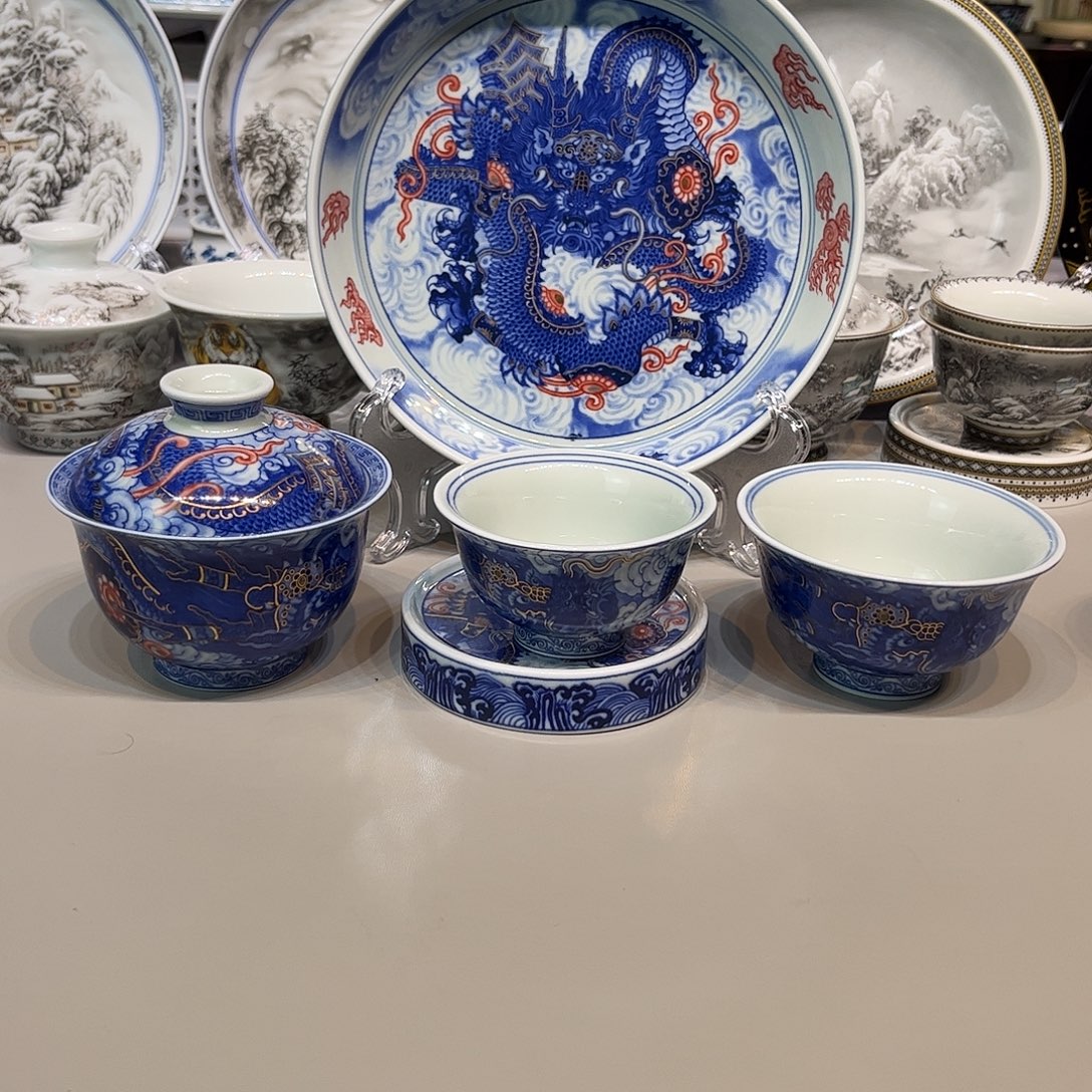 兵***儿景德镇陶瓷艺术品