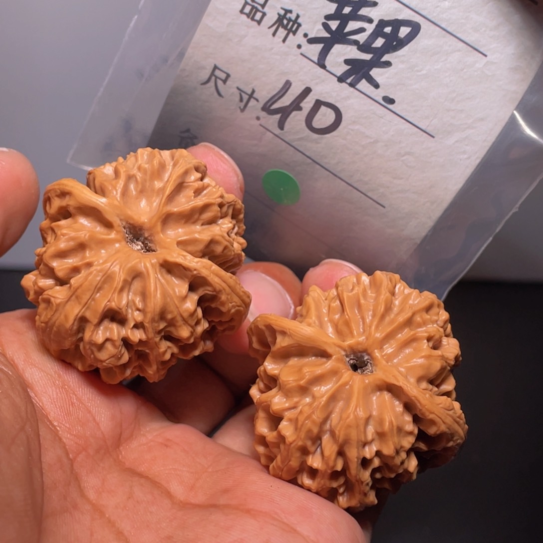 文玩核桃吊坠文玩核桃