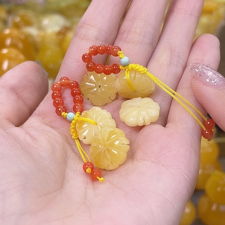 琥珀未镶嵌珠宝奇石琥珀蜜蜡J多样性发其一