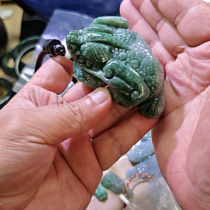 翡翠颈饰未镶嵌8556698380