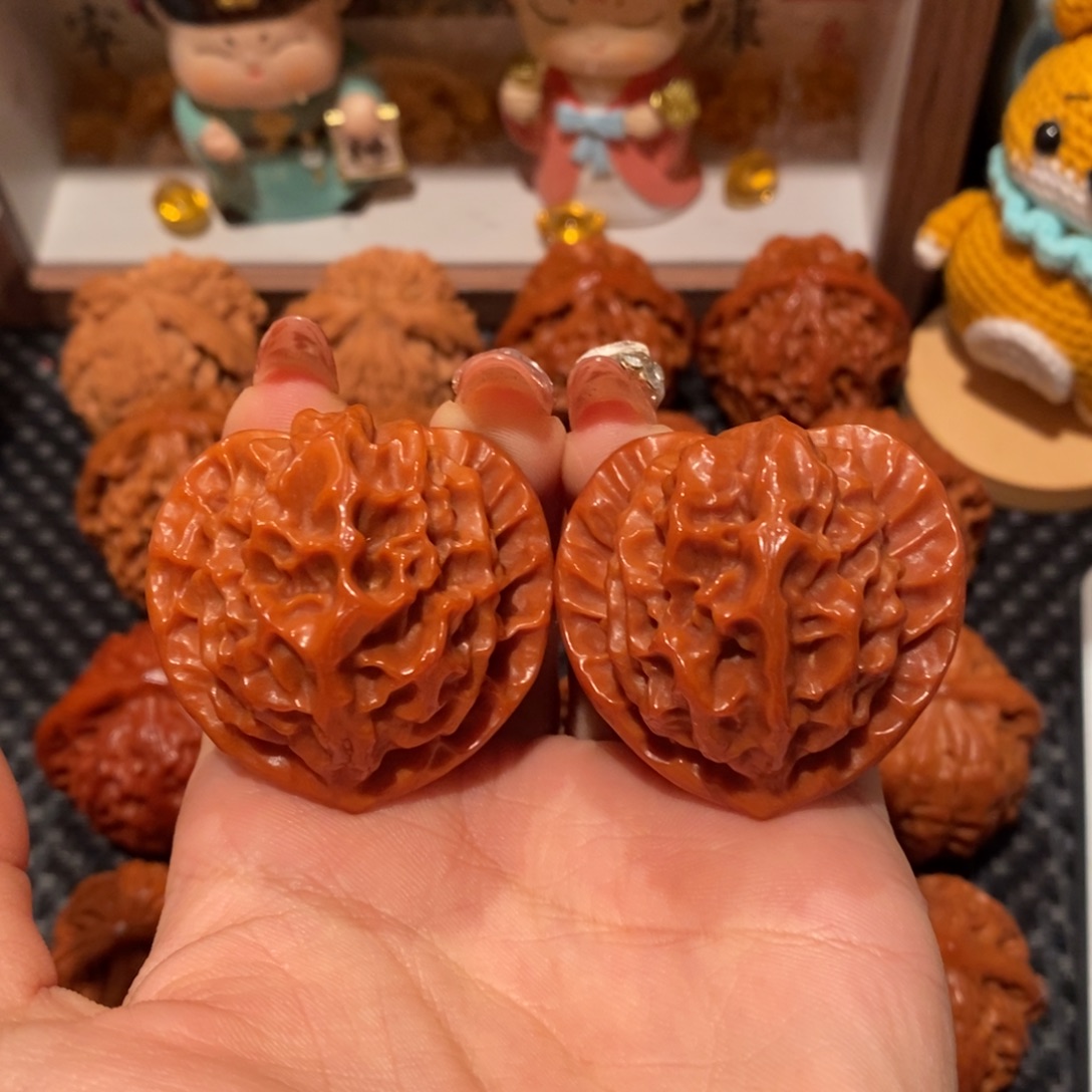 桃核吊坠39.6向日葵，1081