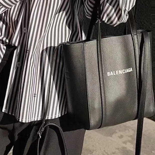 95新 Balenciaga/巴黎世家 全皮小号字母托特包无肩带