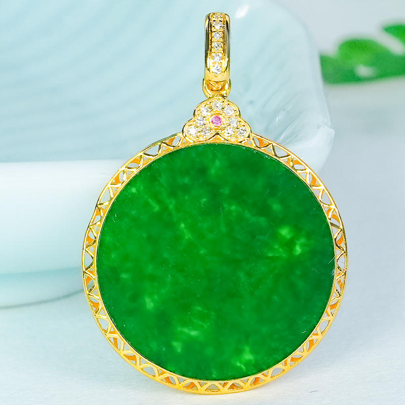 18K金镶玉天然翡翠项链A货精致镂空设计满辣绿翡翠绿圆牌吊坠