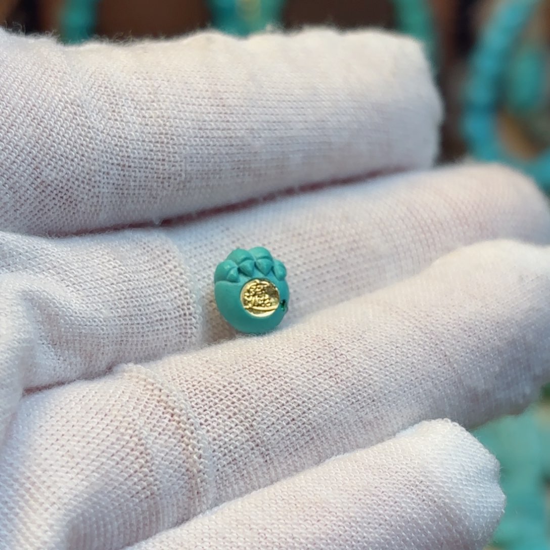 绿松石配饰未镶嵌