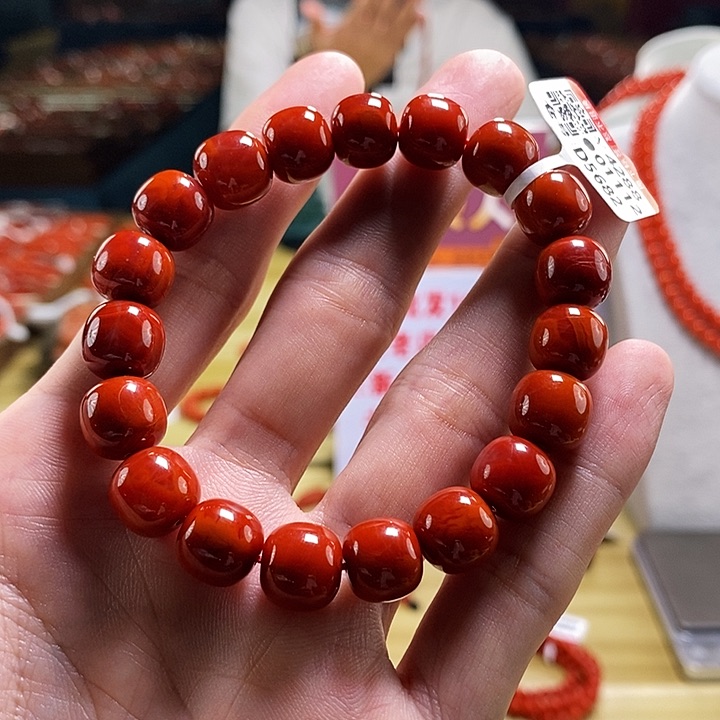 未镶嵌瓦西  10+mm  多样性发一南红玛瑙