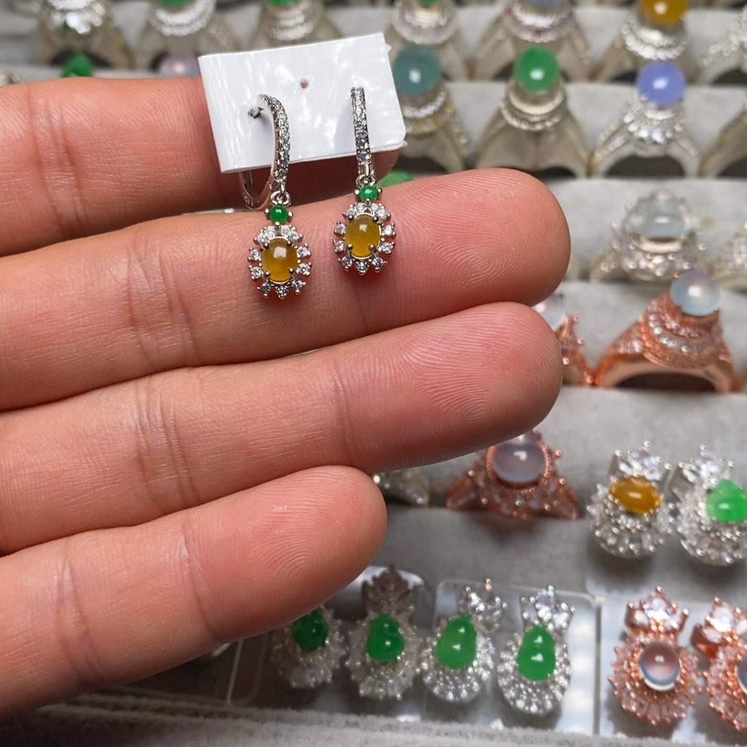 翡翠耳饰未镶嵌耳包