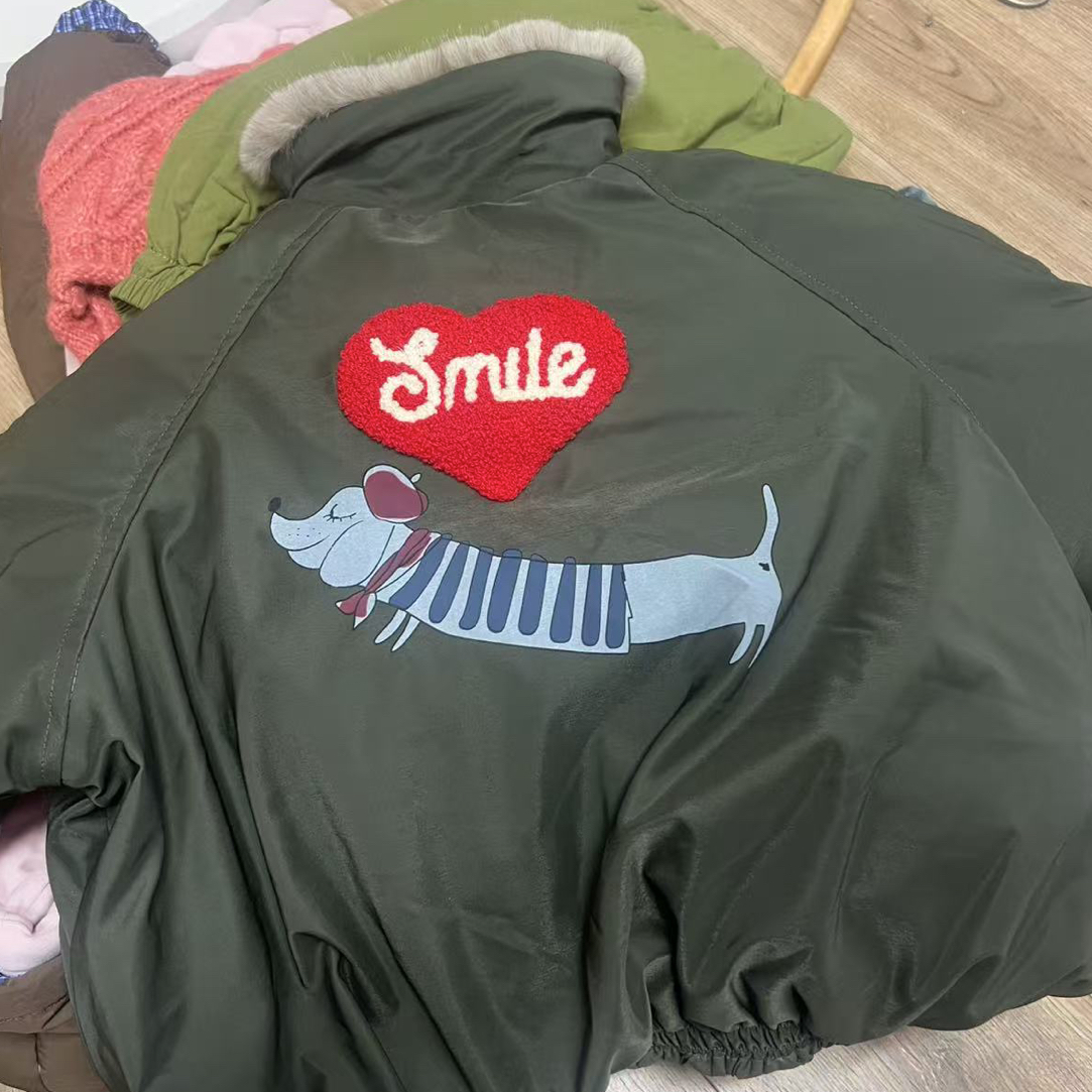 花呦韩版拼接貂棉服