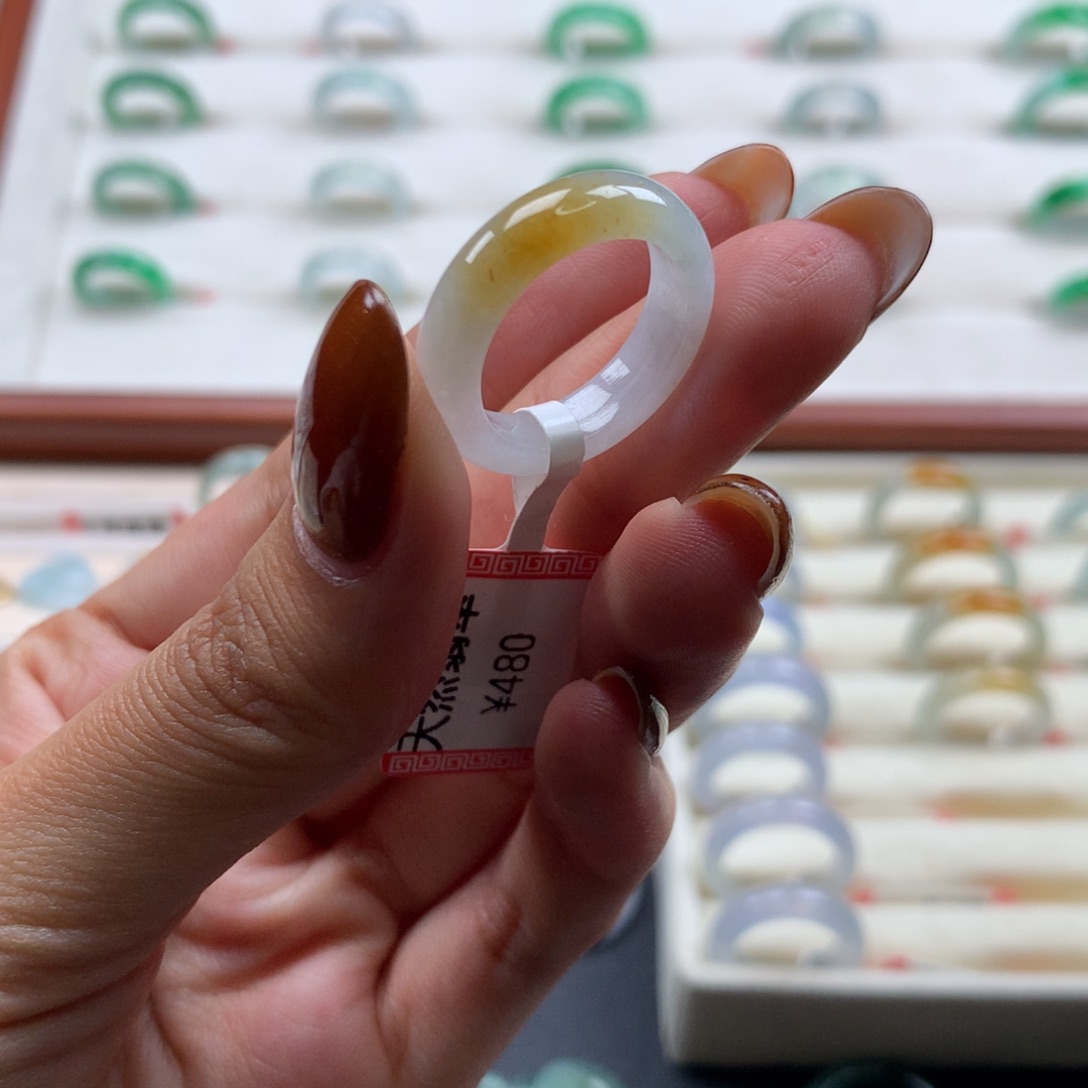 翡翠未镶嵌戒指港13