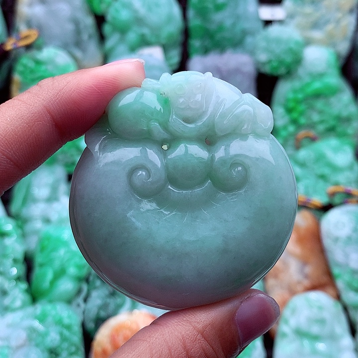 翡翠吊坠(不含链)未镶嵌