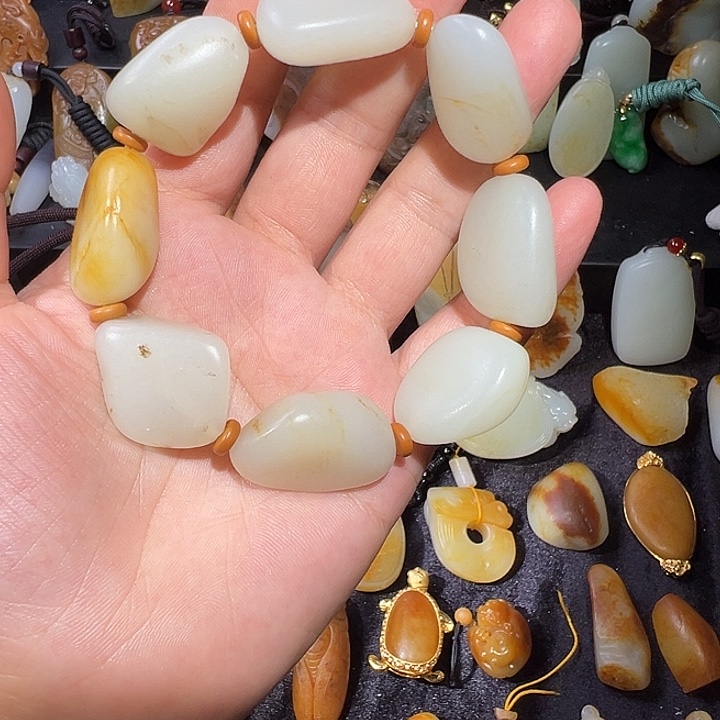 未镶嵌手串和田玉