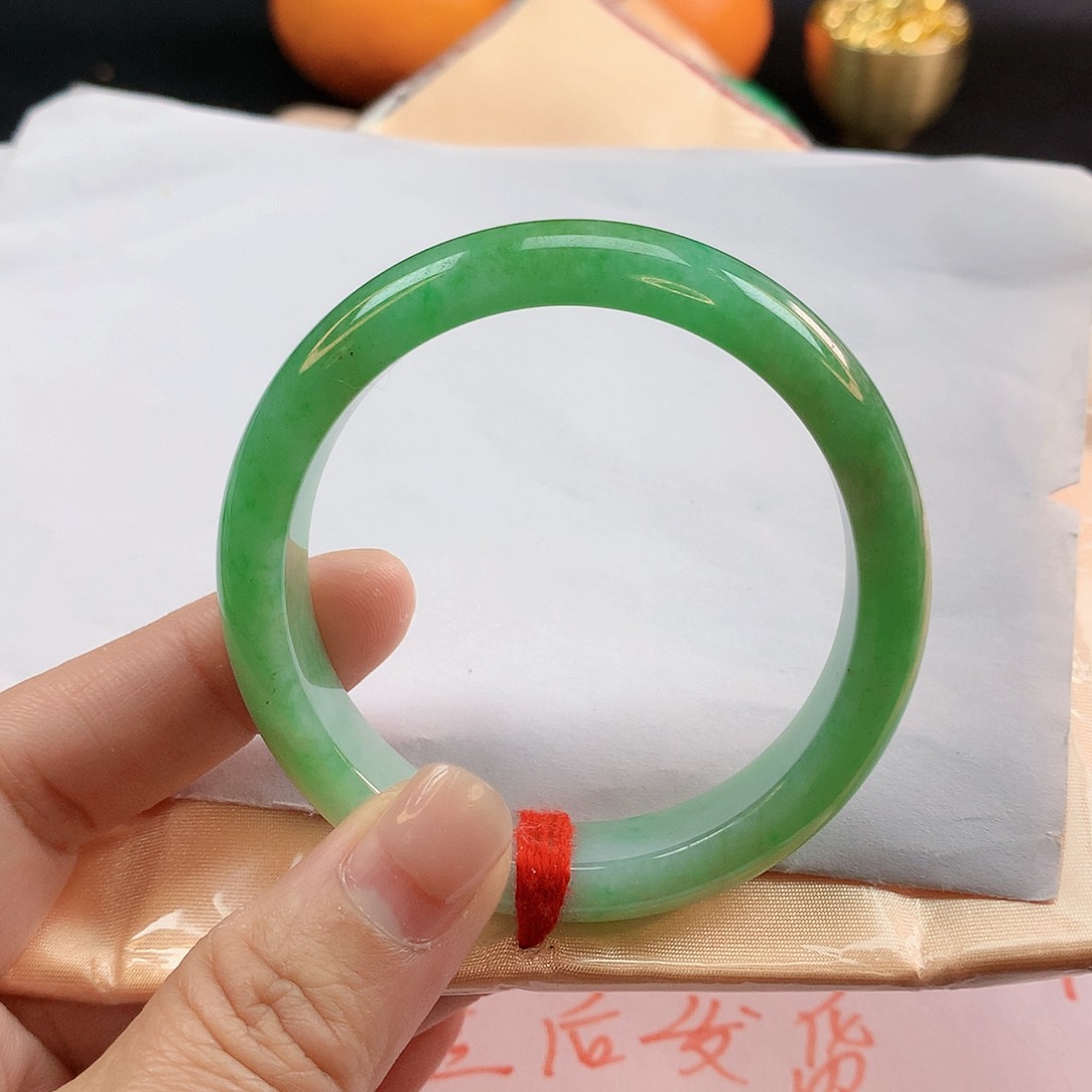 翡翠手镯未镶嵌52圈1546