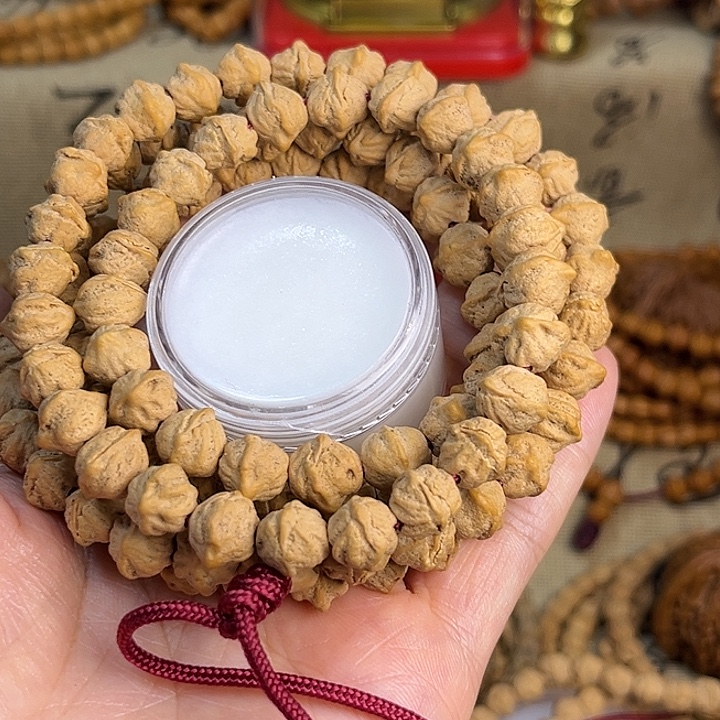 我***叔吊坠柏香籽/百香籽原桩白芽横打 送文玩油