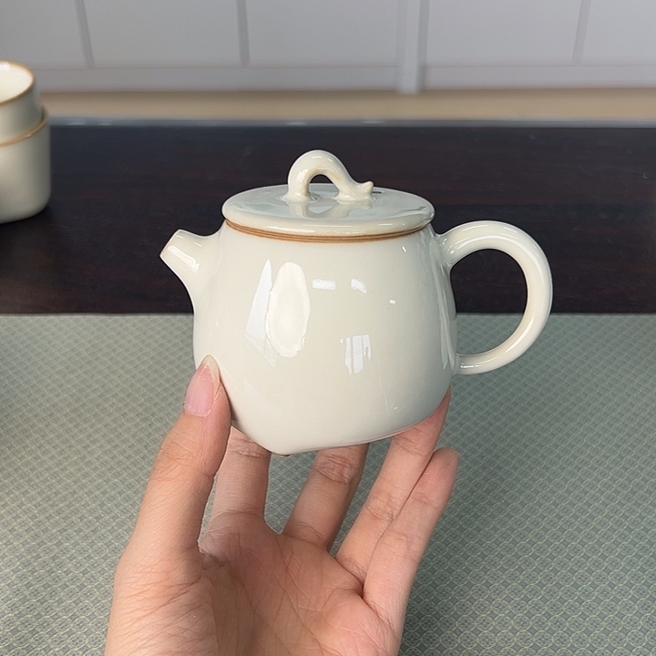 龙泉云间青瓷小米茶器