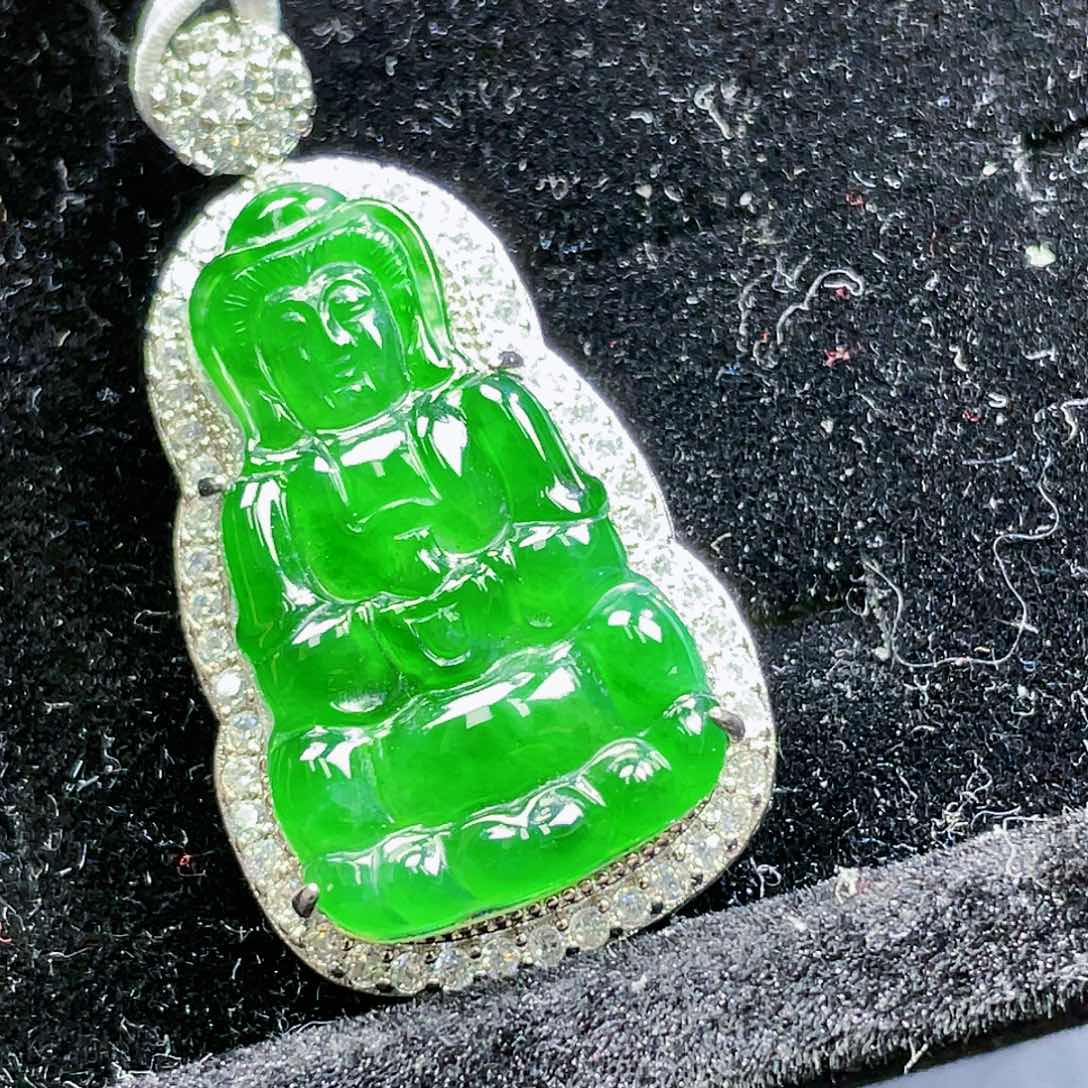 翡翠颈饰未镶嵌101，