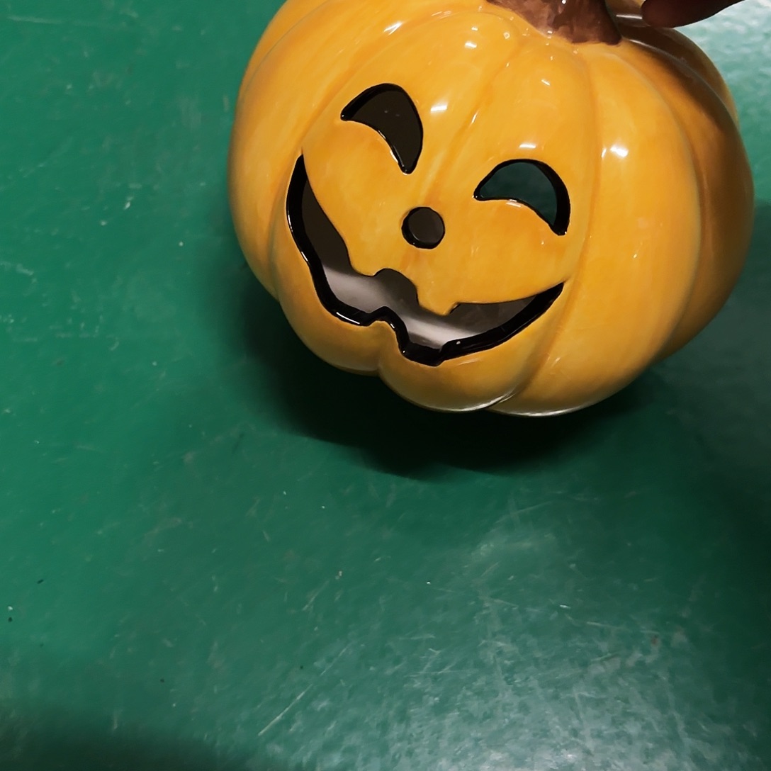 L**i陶瓷艺术设计中心