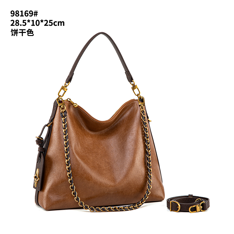 【RAIN.CUN】QYX-98169-饼干色气质时尚百搭简约斜跨轻奢女包