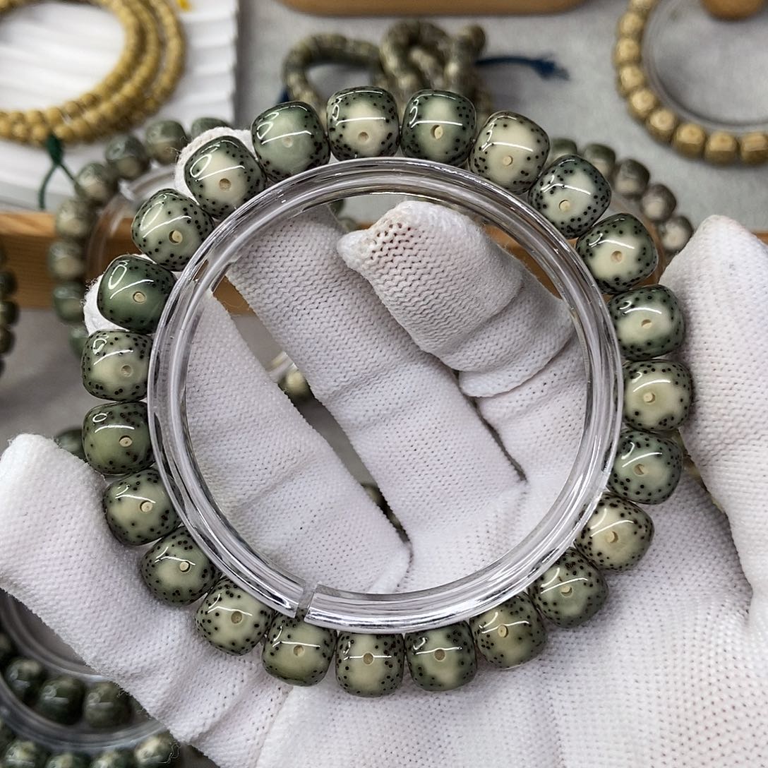 星月菩提手串?10绿冰大眼睛