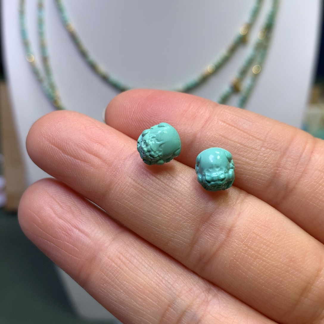 绿松石耳钉18K金镶嵌