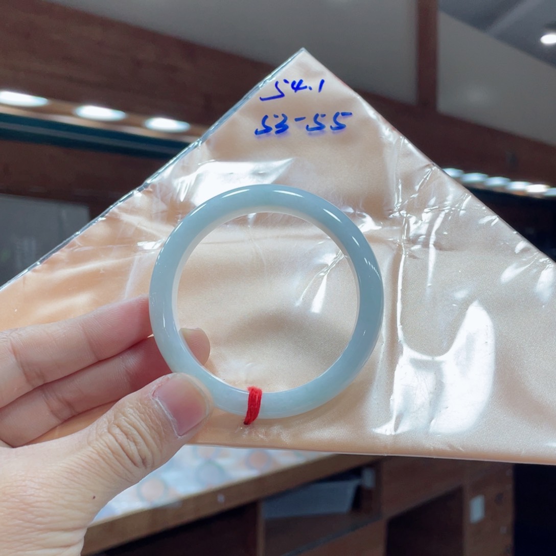 翡翠手镯未镶嵌买断