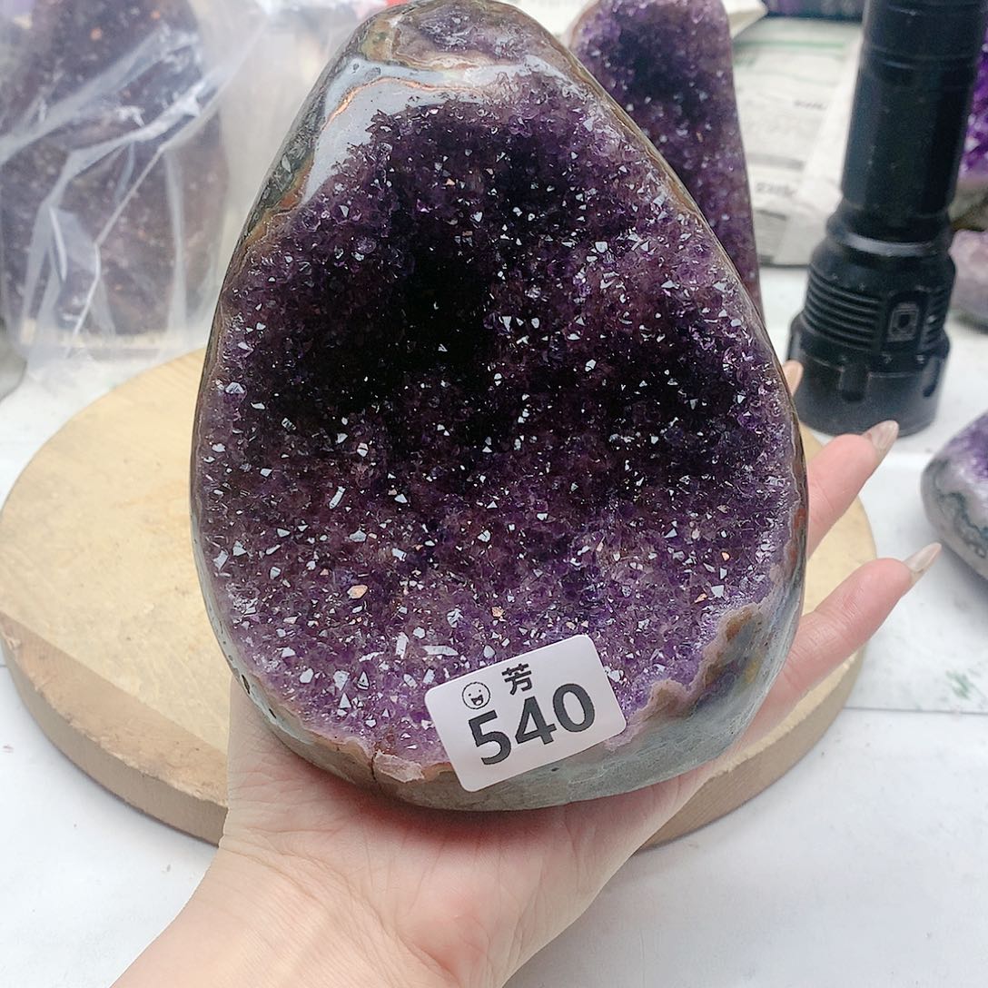 紫晶大型摆件（非配饰）未镶嵌